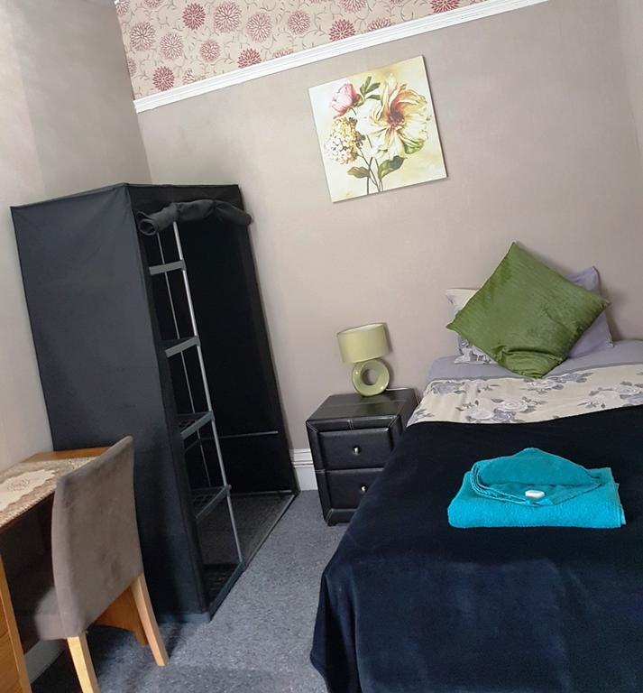 Amber Guesthouse 더비 외부 사진